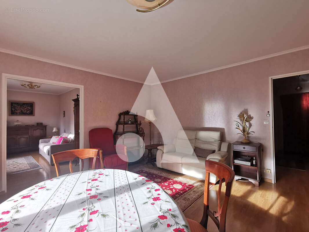 Appartement à MONTIGNY-LES-CORMEILLES