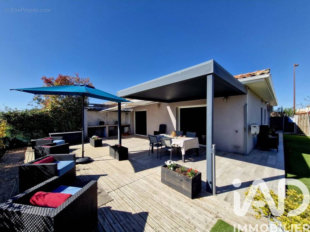 Photo 1 - Maison à LESPIGNAN