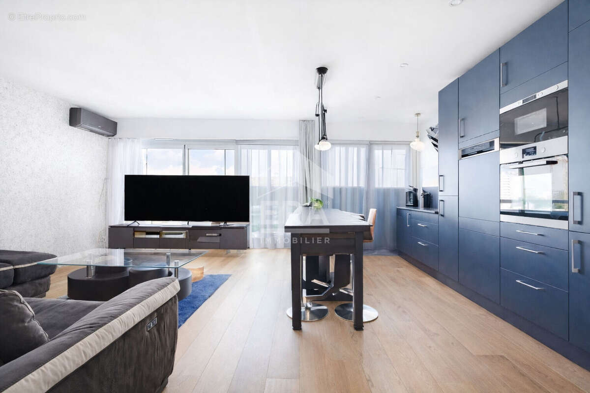 Appartement à CLICHY