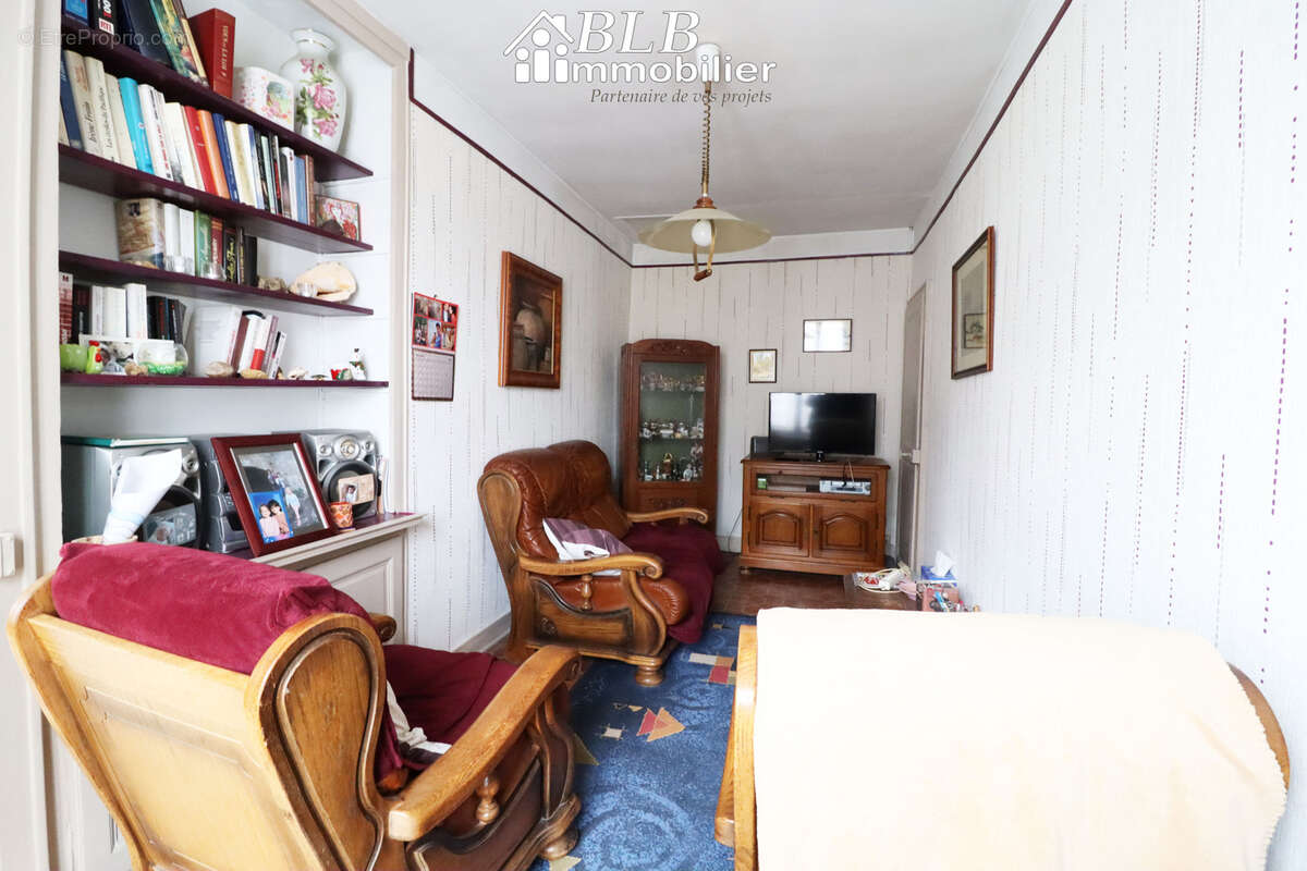 Appartement à LE PERRAY-EN-YVELINES