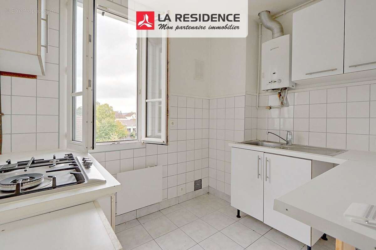 Appartement à BEAUCHAMP
