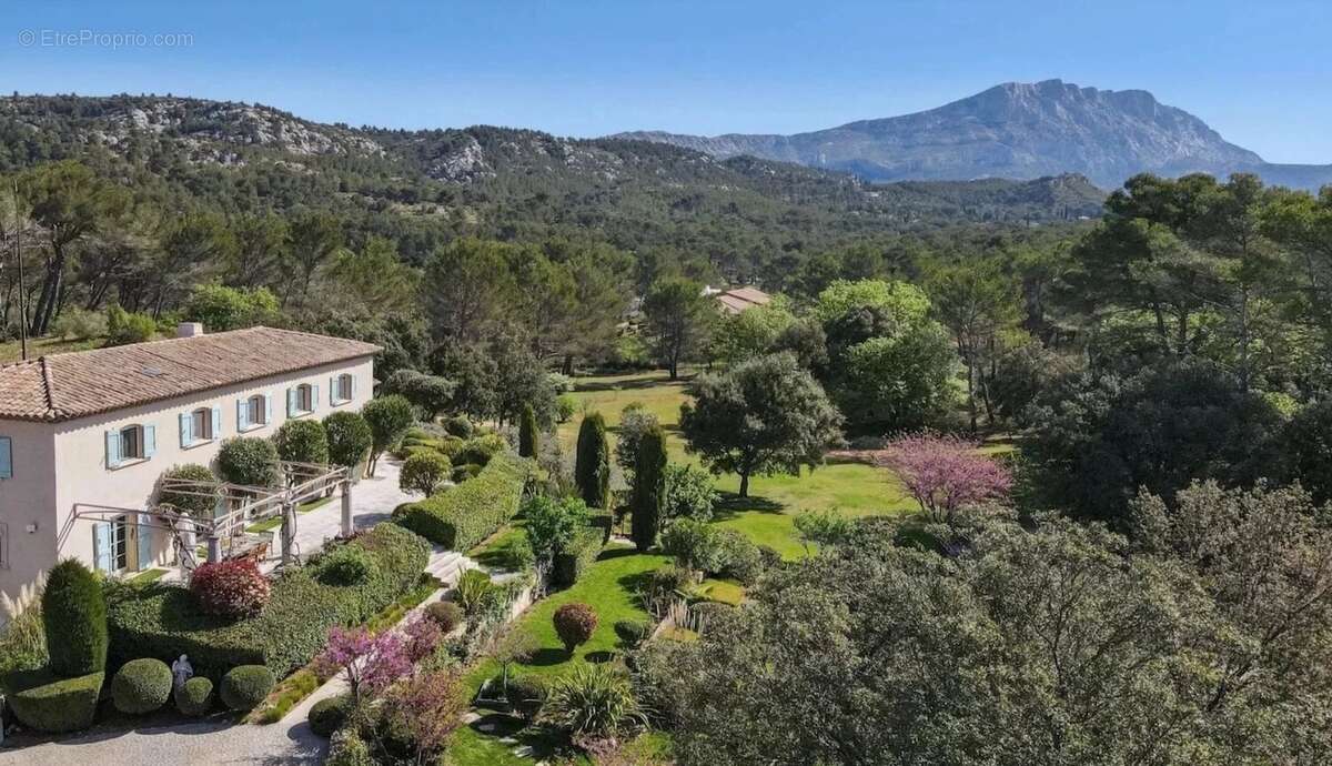 Maison à AIX-EN-PROVENCE
