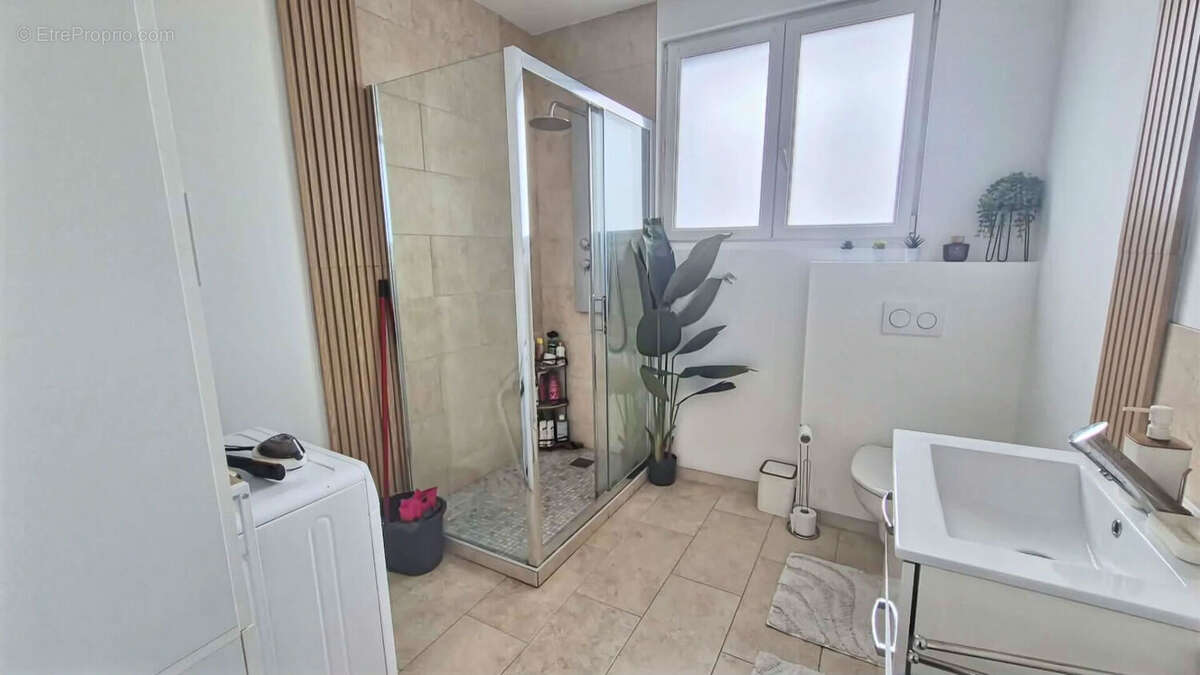 Maison à THAON-LES-VOSGES