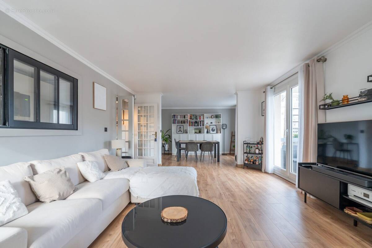 Appartement à LIVRY-GARGAN