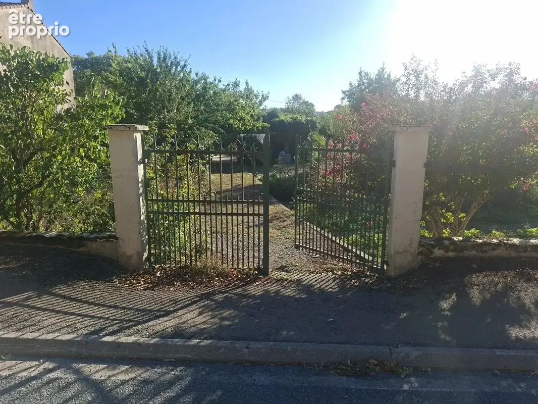 Photo Terrain à Realmont au prix de 55 000€
