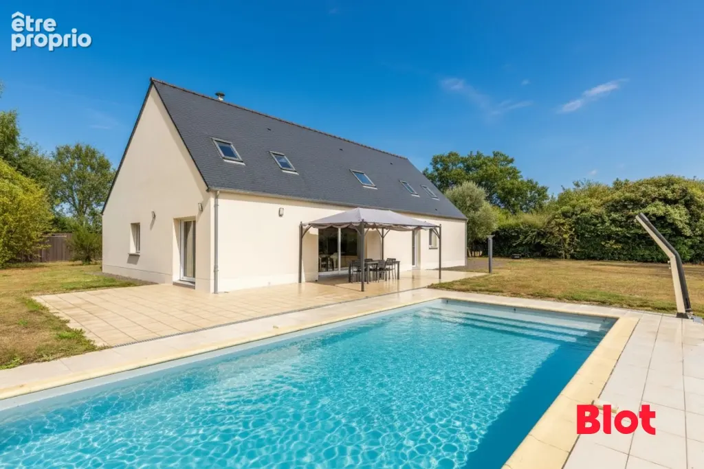 Maison à SENS-DE-BRETAGNE