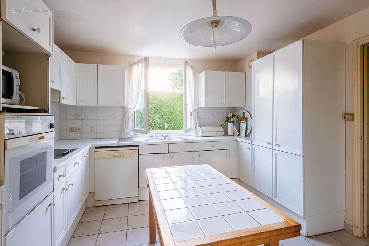 Maison à LOUVECIENNES