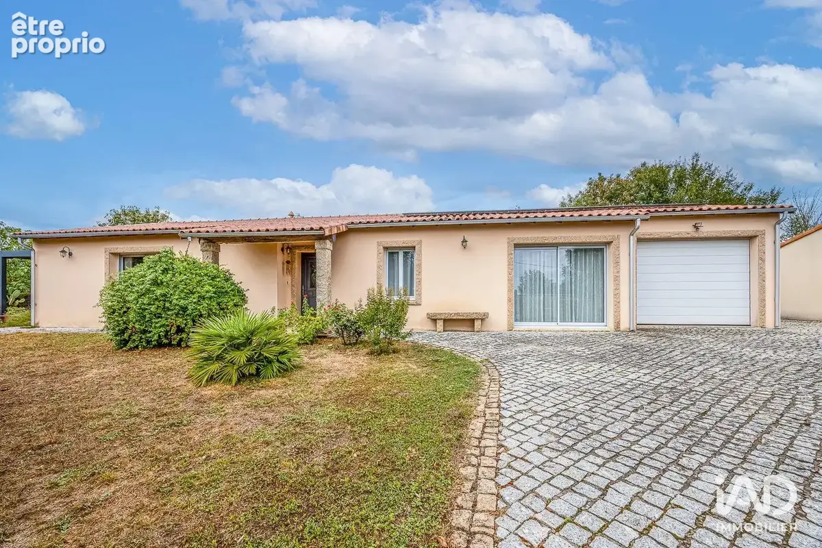 Photo 1 - Maison à BESSINES