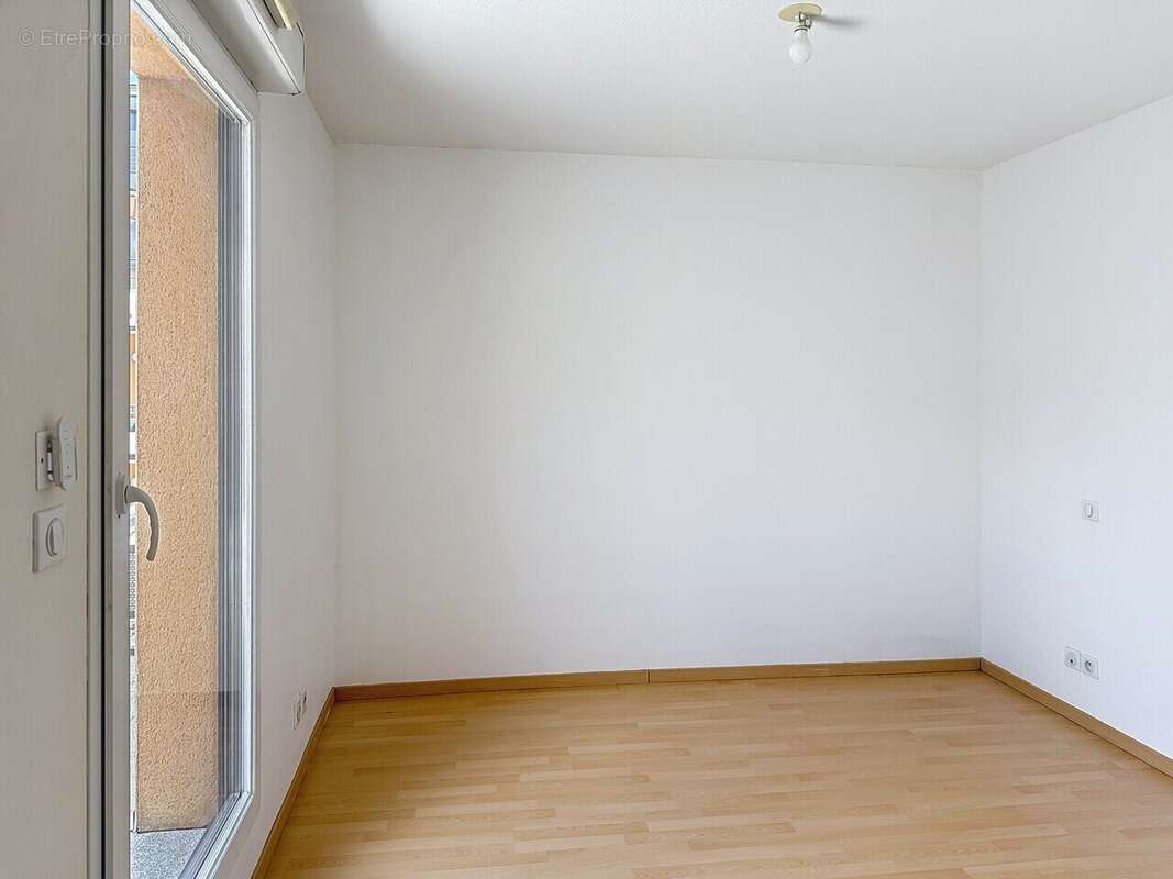 Appartement 59 m² à Limoges  - photo 7