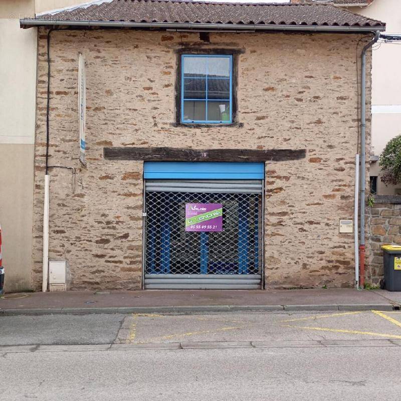 Commerce à AIXE-SUR-VIENNE