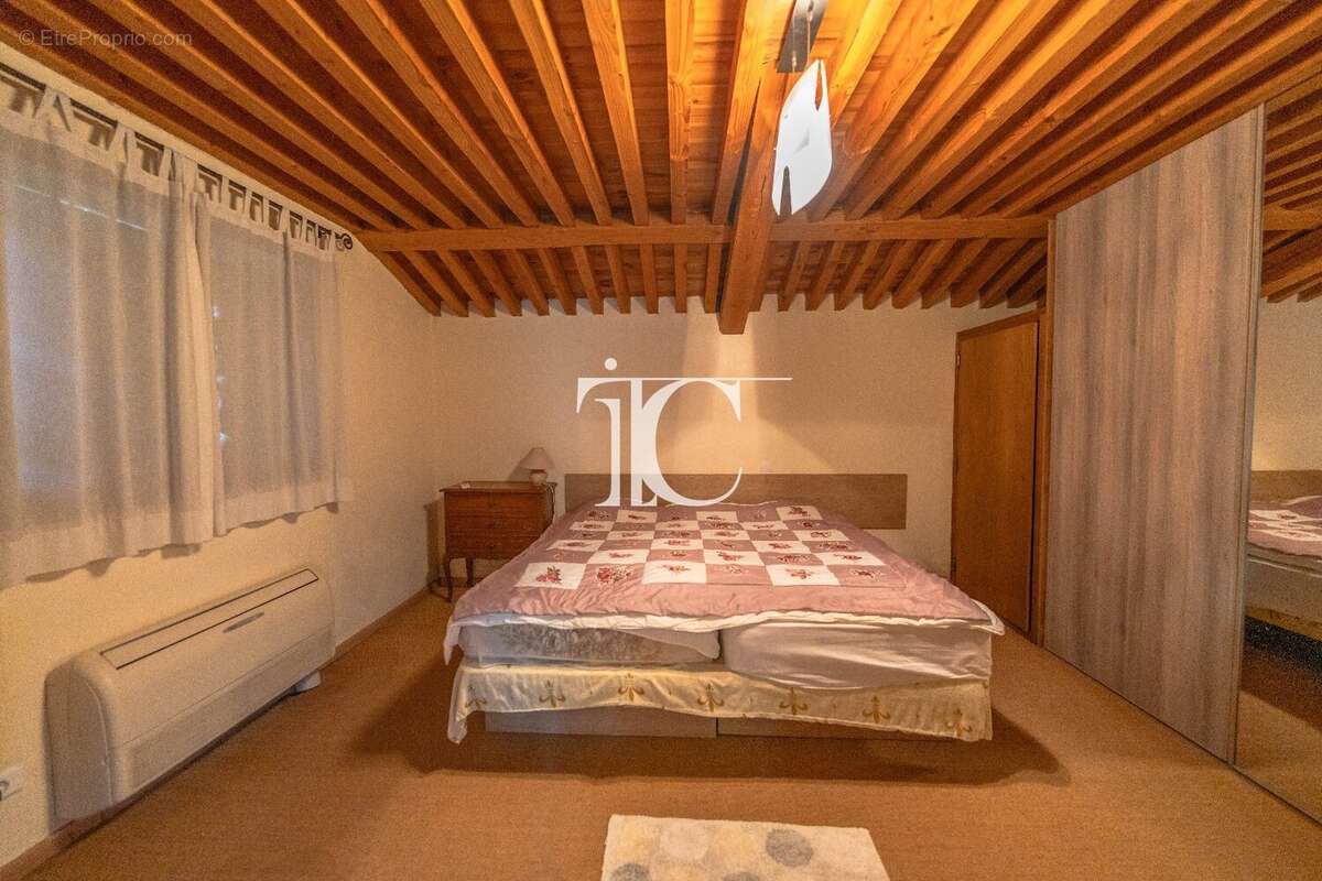 Moulin du xviiieme 324m² habitables 5,7ha de terrain - photo 13