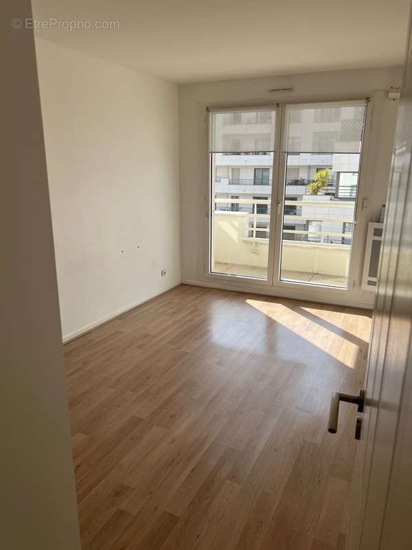 Levallois Limite Neuilly 5 P de 110 m2 + Balcons 8è ét Ascenseur - photo 7