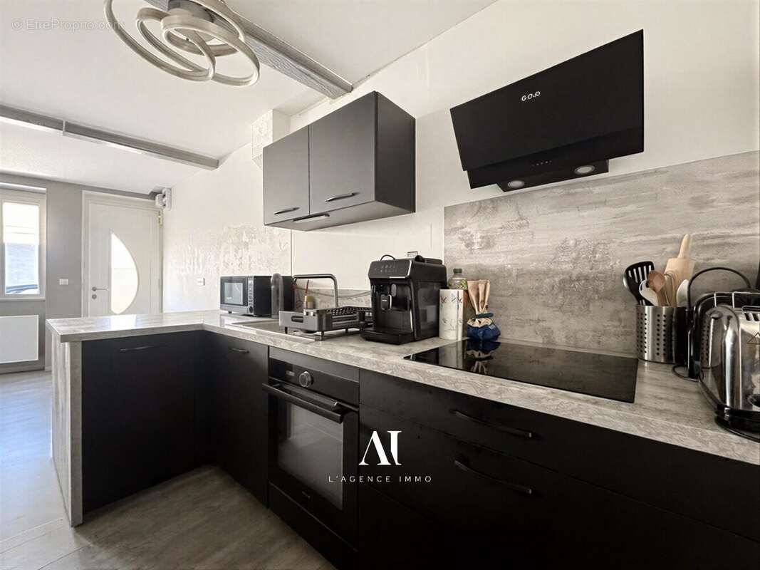 Appartement 55 m² à Saint-Denis-En-Bugey  - photo 4