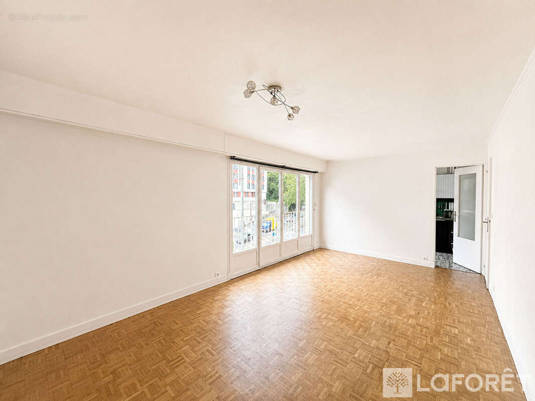 Appartement Sevres 3 pièce(s) 67,17 m2 - photo 2