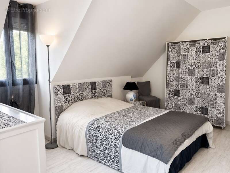 Propriété de rapport - cinq appartements loués meublés - rentabilité 8,6 % - Bernay - photo 8
