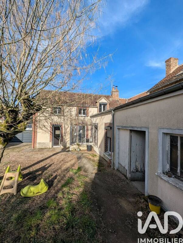 Photo 1 - Maison à MONT-SAINT-SULPICE