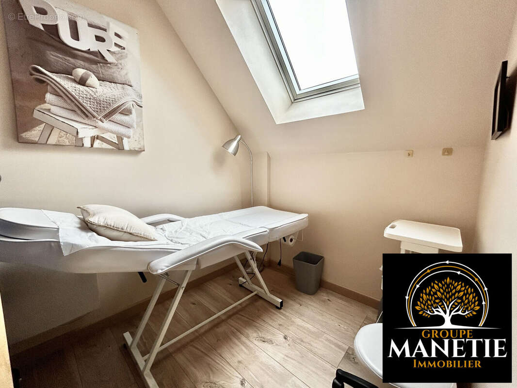 Autre à FRESNES-LES-MONTAUBAN