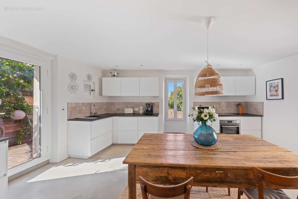 Maison 71 m² à Bormes-Les-Mimosas  - photo 9