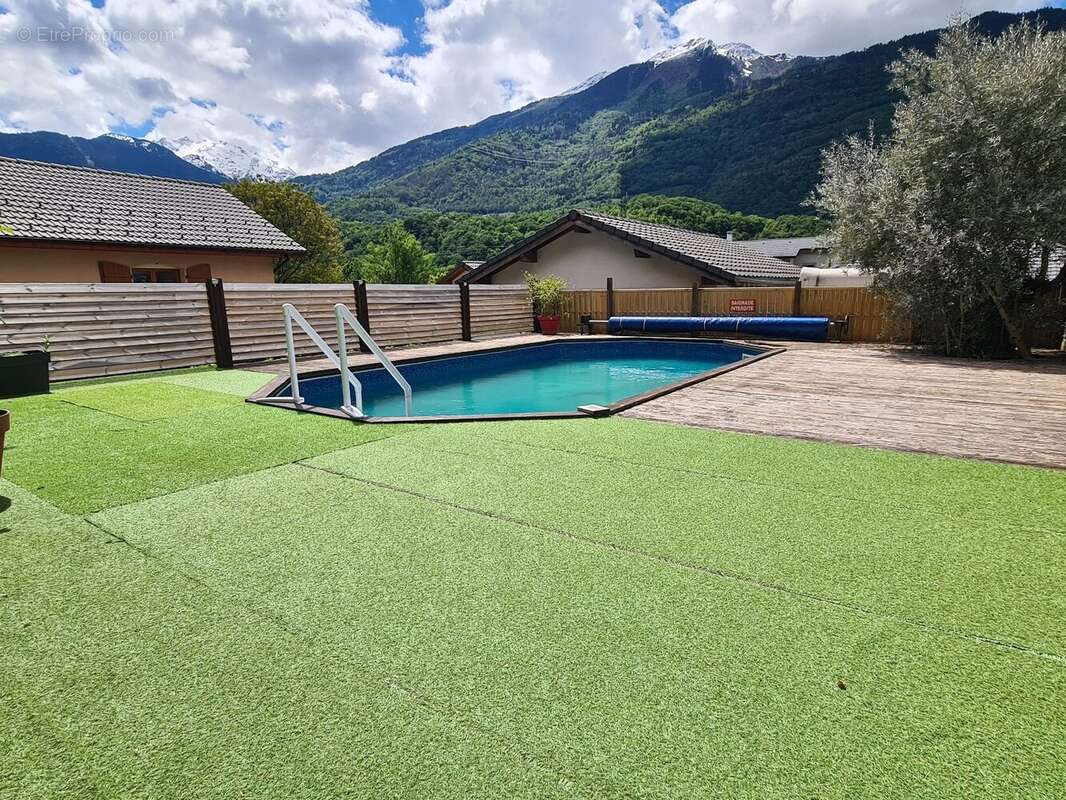 Appartement à ALBERTVILLE