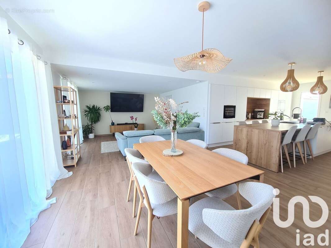 Photo 9 - Maison à LA JARRIE