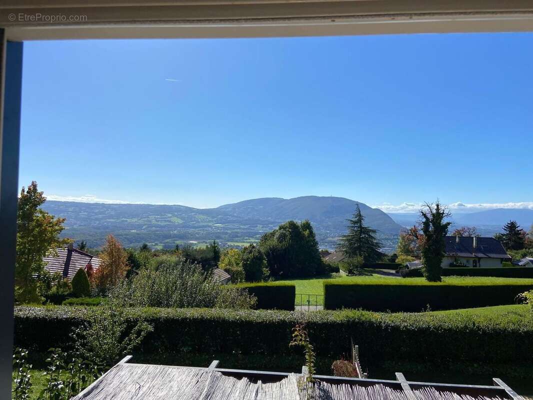 Maison à CRANVES-SALES