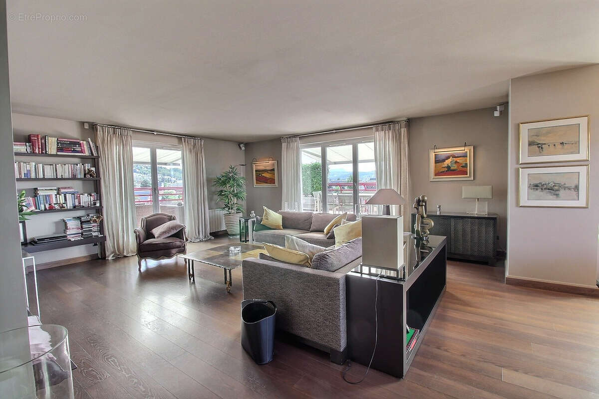 Appartement à ANNEMASSE