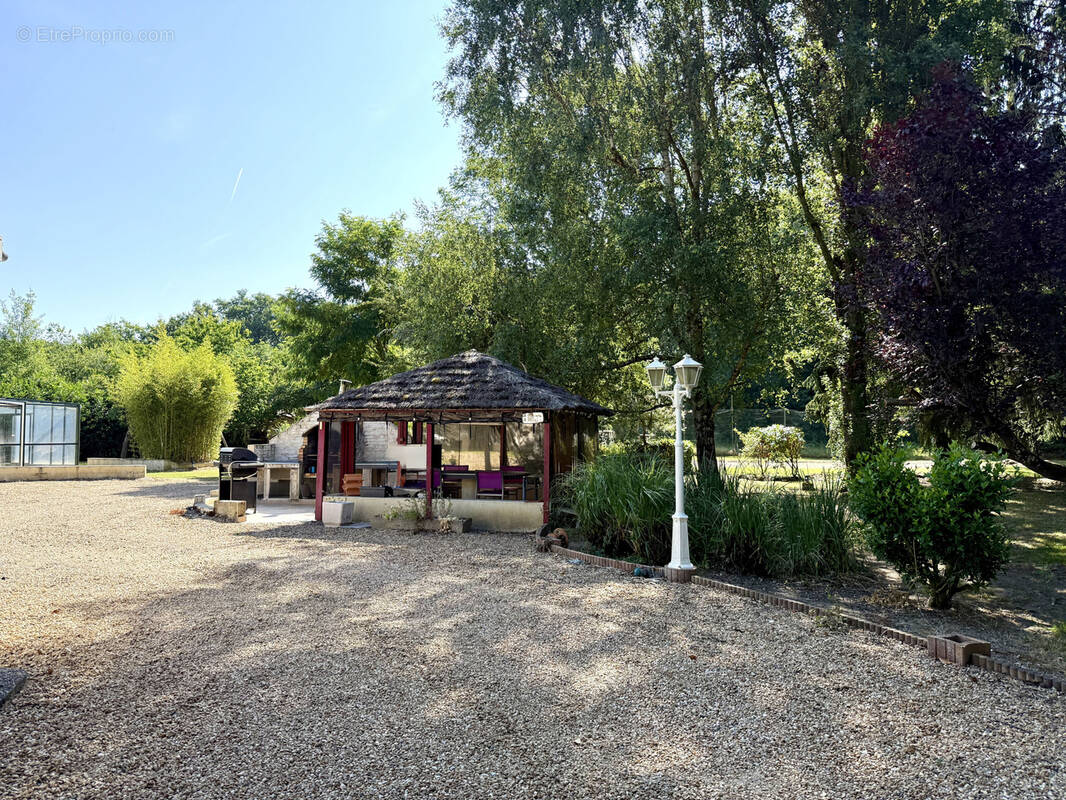 Maison à BAZOUGES-SUR-LE-LOIR
