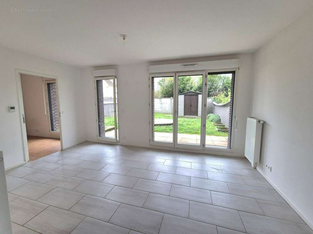 Photo 2 - Appartement à ROSNY-SUR-SEINE