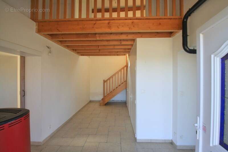 Longère de 178 m², 3 suites parentales, sur 6200 m² de terrain - photo 6