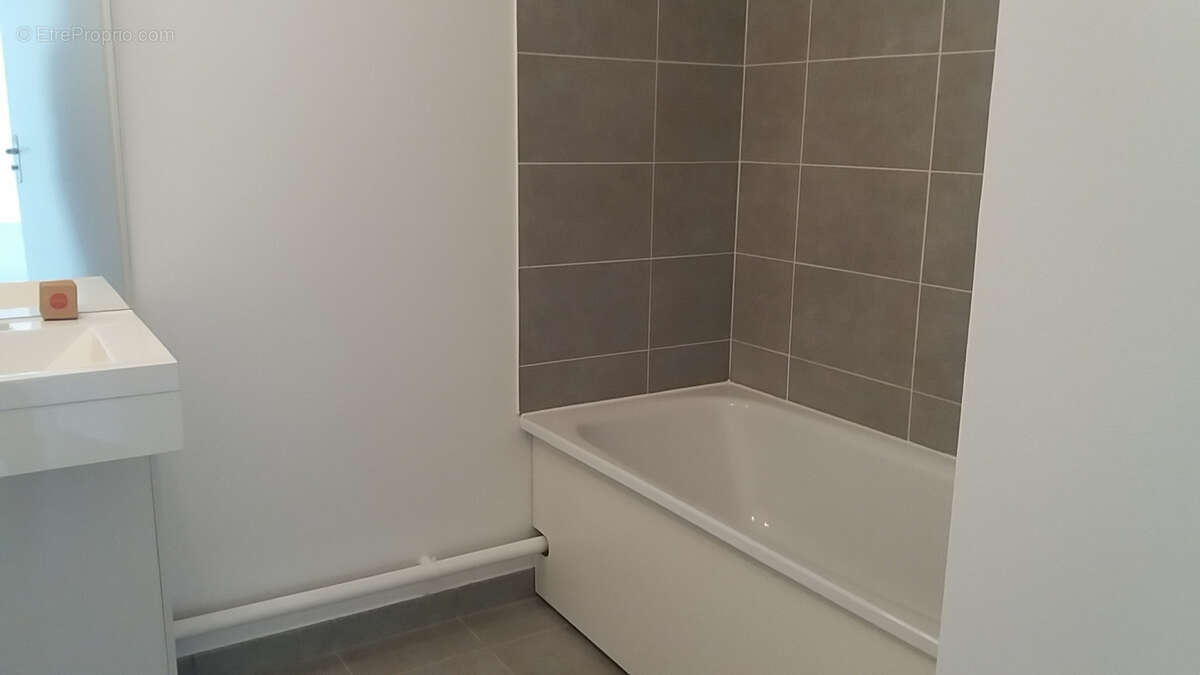 Appartement à BONNIERES-SUR-SEINE