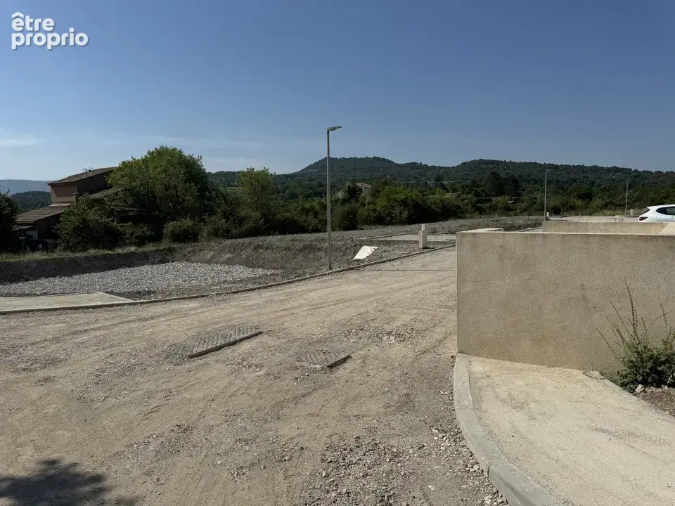 Terrain à MORMOIRON