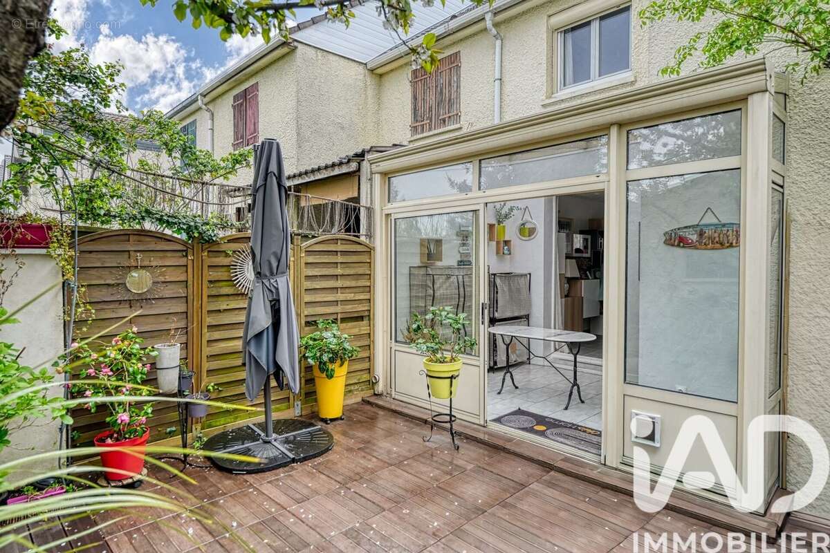 Photo 4 - Maison à VILLETANEUSE
