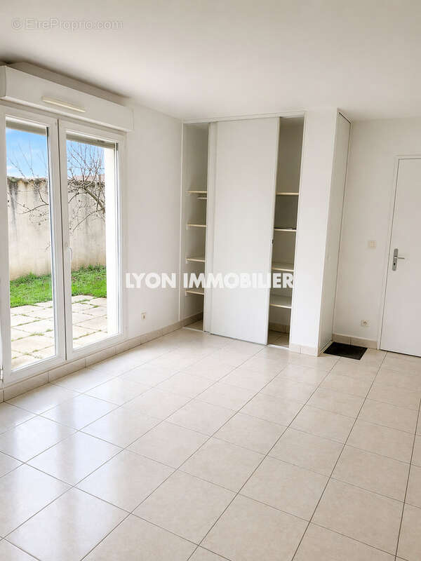 Appartement à SAINT-PRIEST