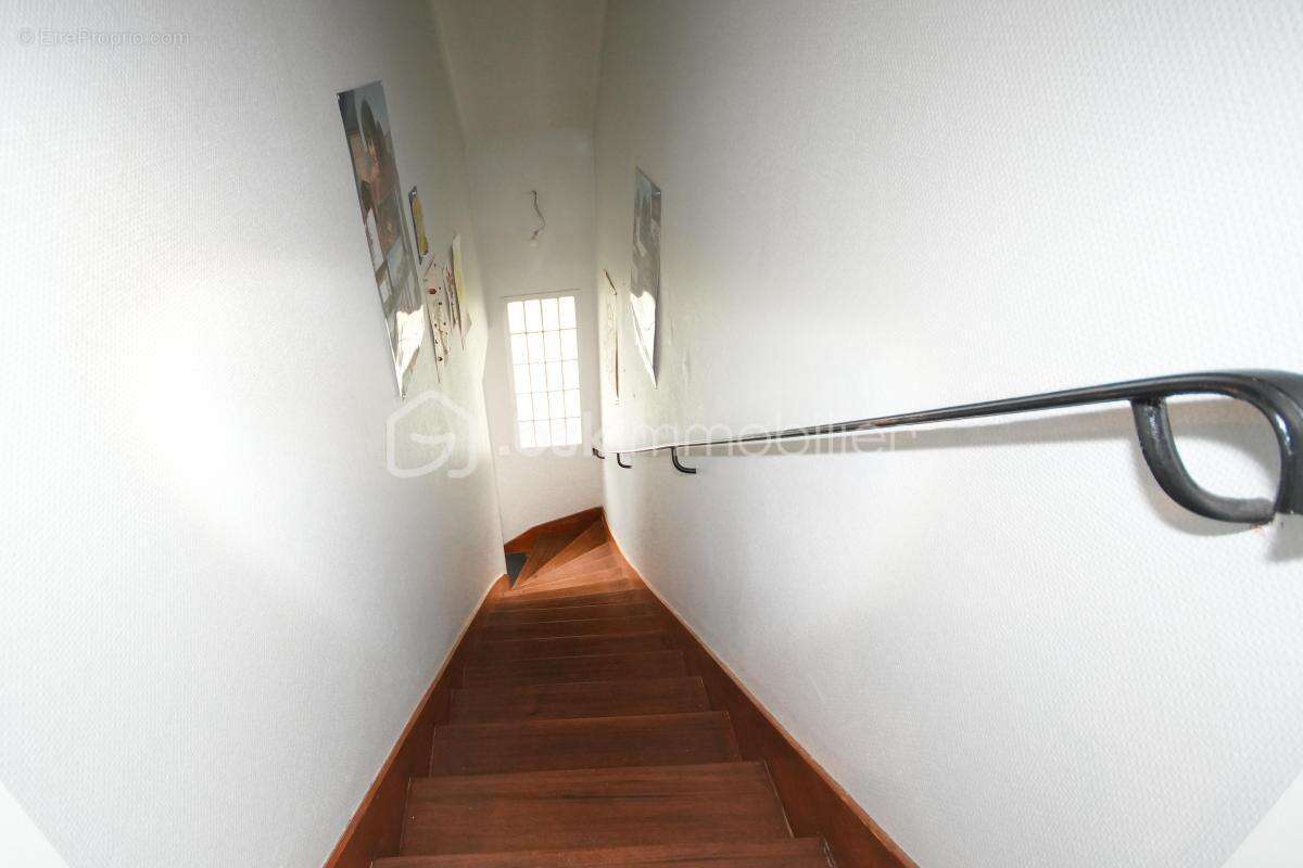 Maison à VAIRES-SUR-MARNE