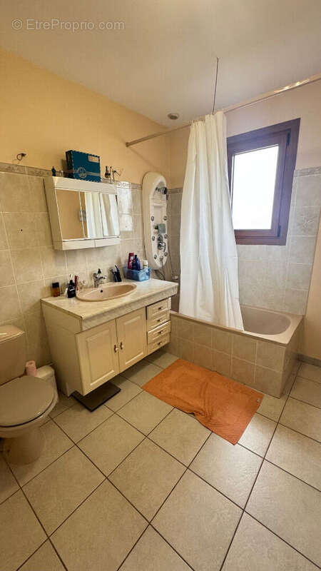 Maison à NEUNG-SUR-BEUVRON