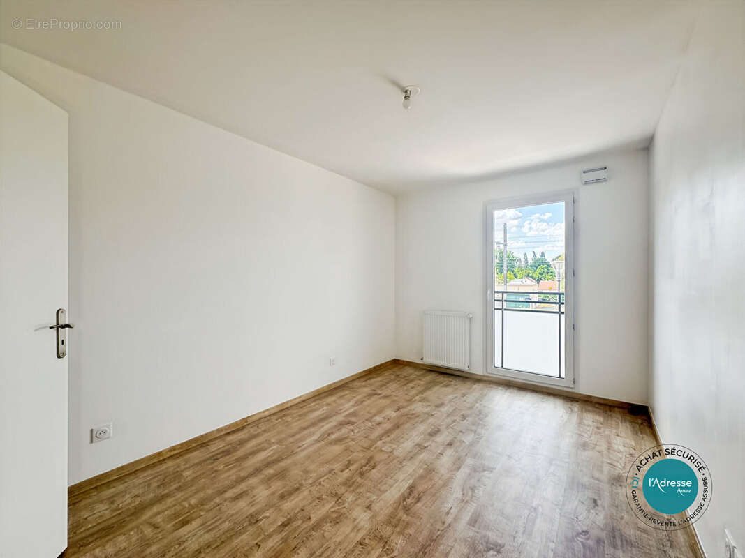 Appartement à MENNECY