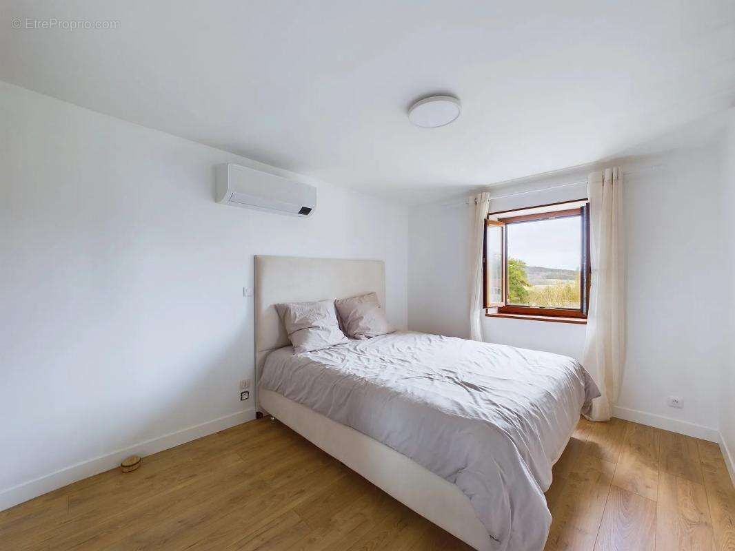 Maison à NEUILLY-EN-VEXIN