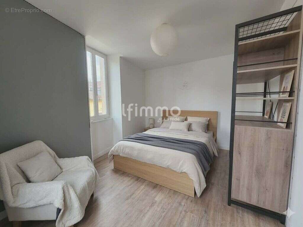 Immeuble rénové – Centre-ville à pied – Rentabilité 7 % - photo 5