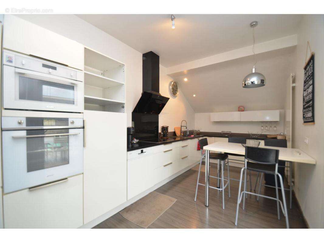 Maison à SAINT-DENIS-DE-PILE