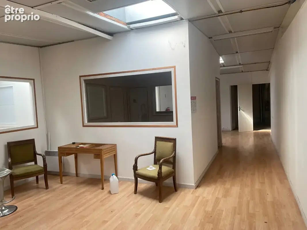 Local Commercial + Bureaux - photo 3