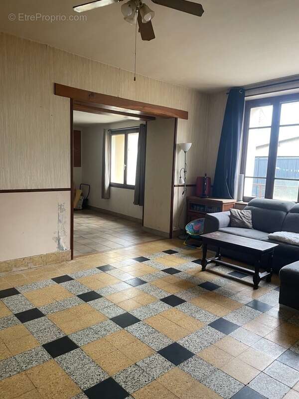 Maison à ARCY-SAINTE-RESTITUE