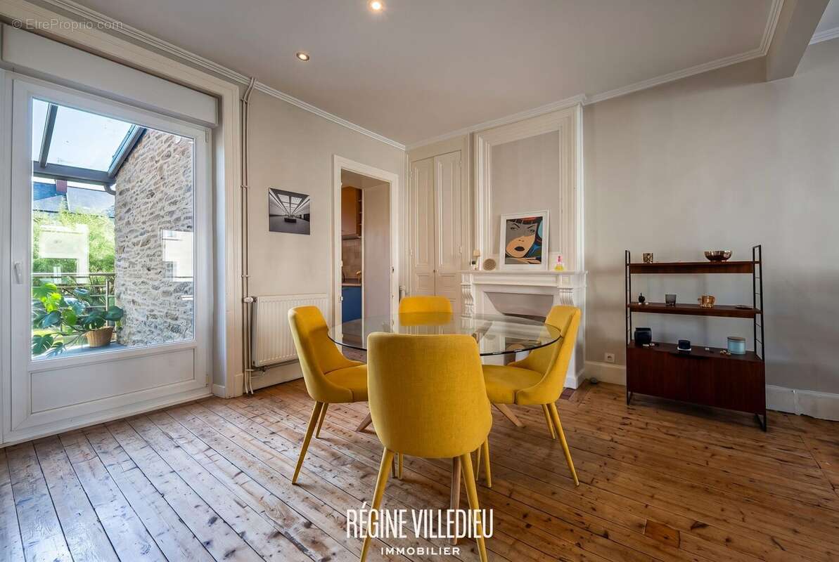 Maison 129 m² à Equeurdreville-Hainneville  - photo 9
