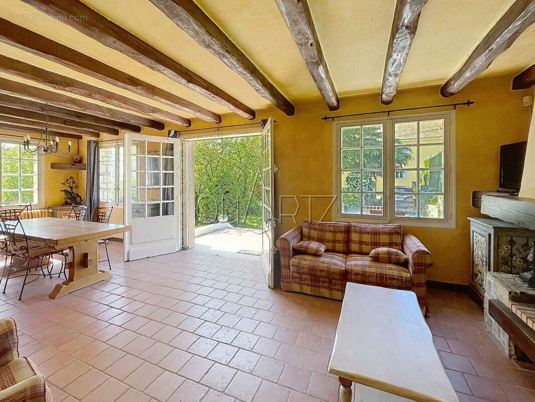 Maison à MAGNY-EN-VEXIN