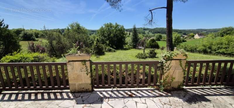 Maison à vendre 5 pièces MONTAGNAC LA CREMPSE (24) - photo 3