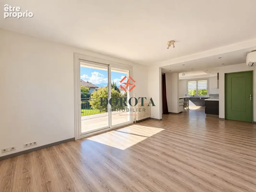 Maison 12 pièces 160 m² à vendre à Villard-Bonnot (38190) - photo 5