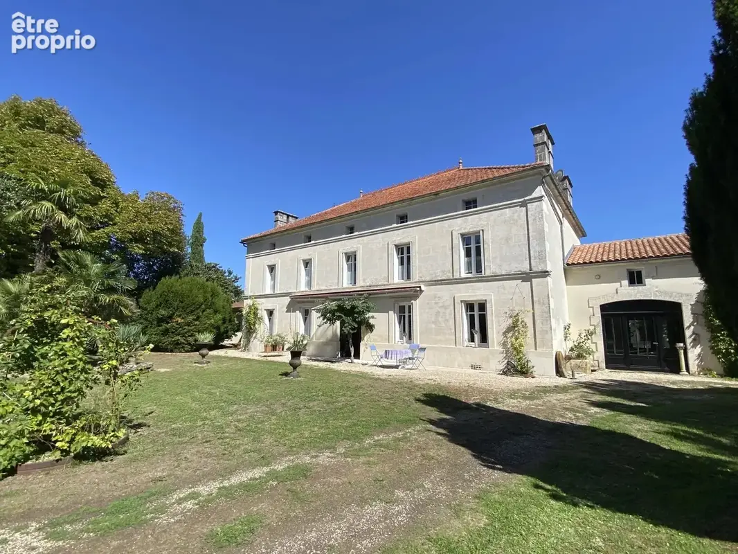 Très belle propriété charentaise à proximité de Cognac et Angoulême - photo 3