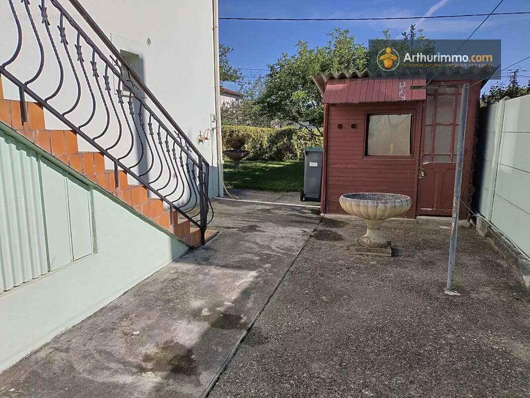 Maison à LAROQUE-D'OLMES