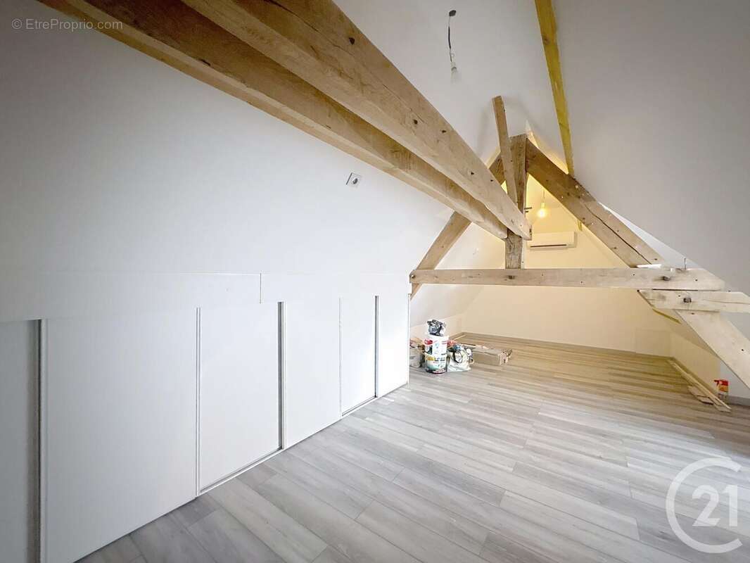 Maison à COURLON-SUR-YONNE