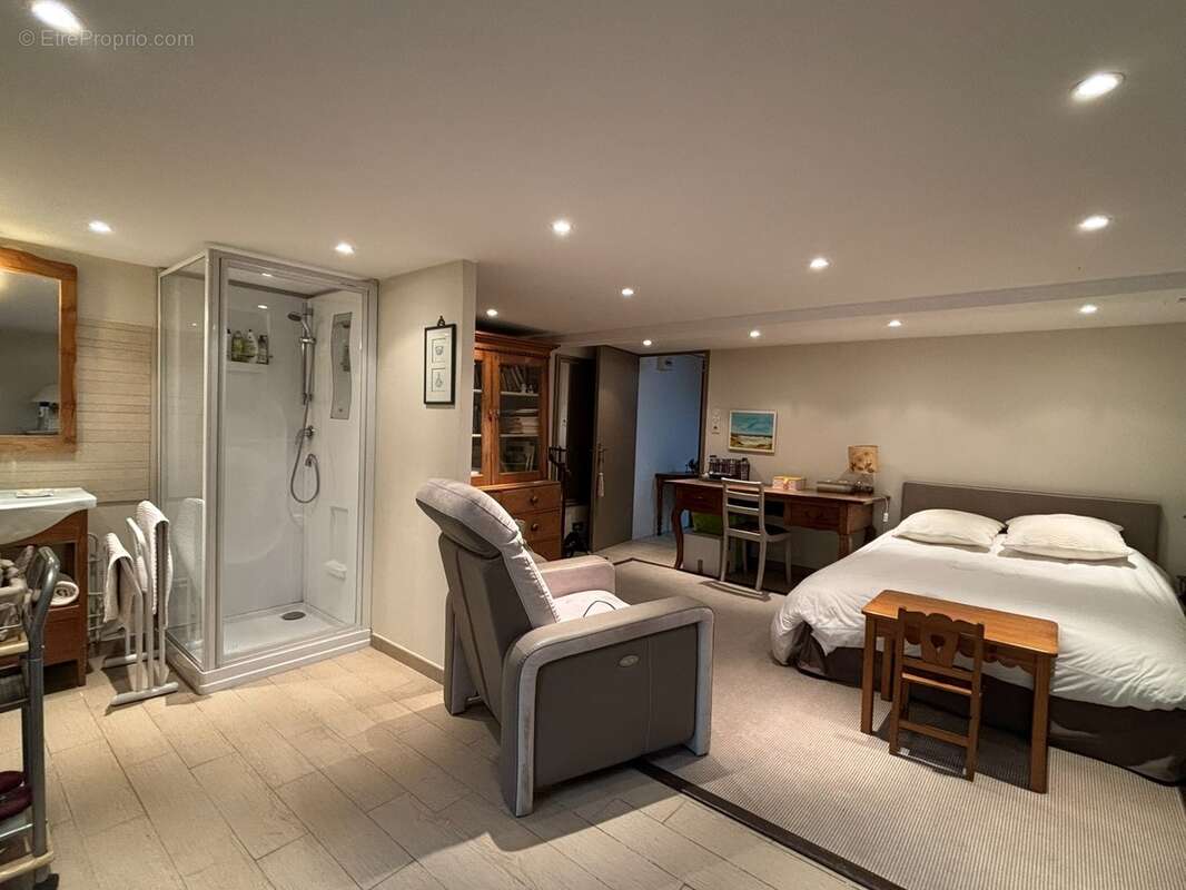 A VENDRE EN EXCLUSIVITÉ – Domaine d’exception en lisière de forêt à Ohain (59)  - photo 27