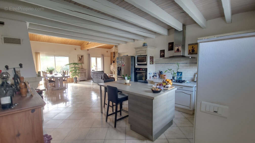 Maison à VILLASAVARY